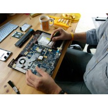 Laptop repair fix service and IT support in Dubai Jafza